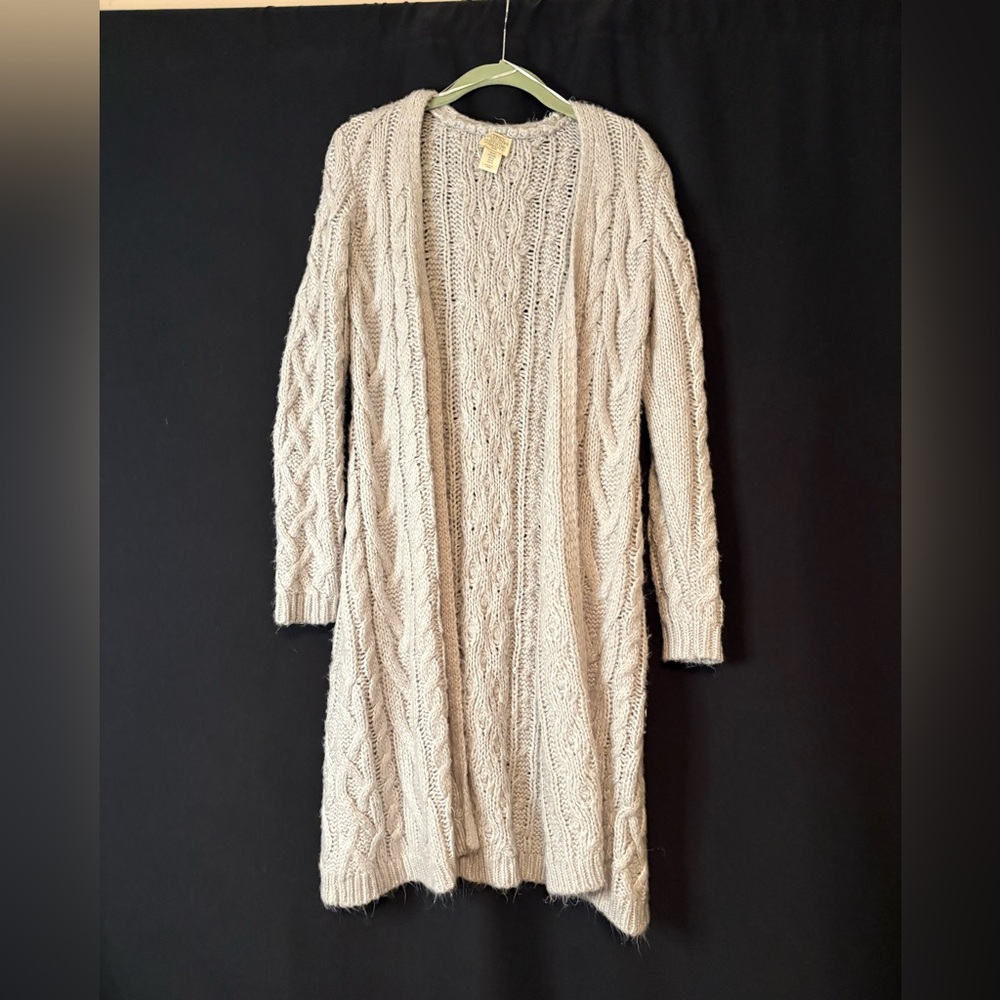 Long cardigan sweater